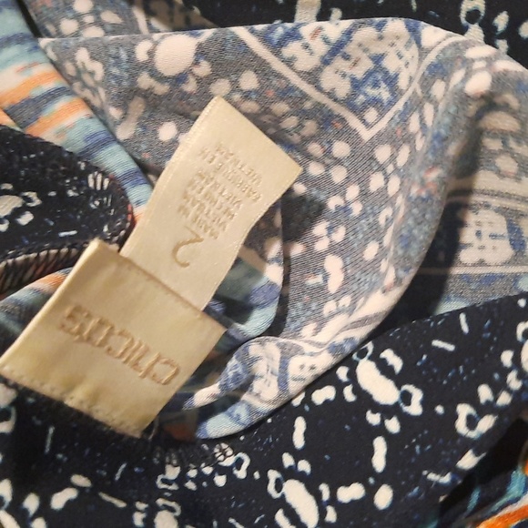 Cold Shoulder Geometric Print Dress - Picture 7 of 9